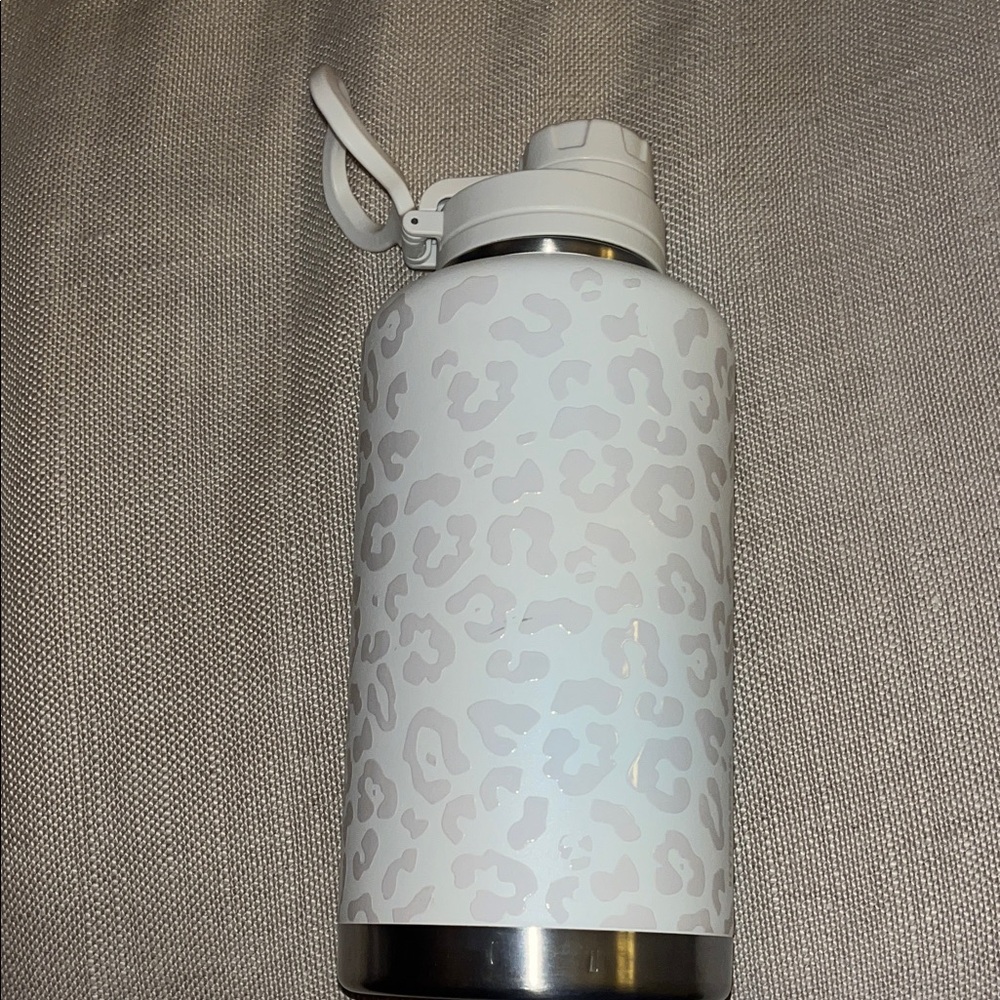 White Leopard Print Insulated Water Bottle